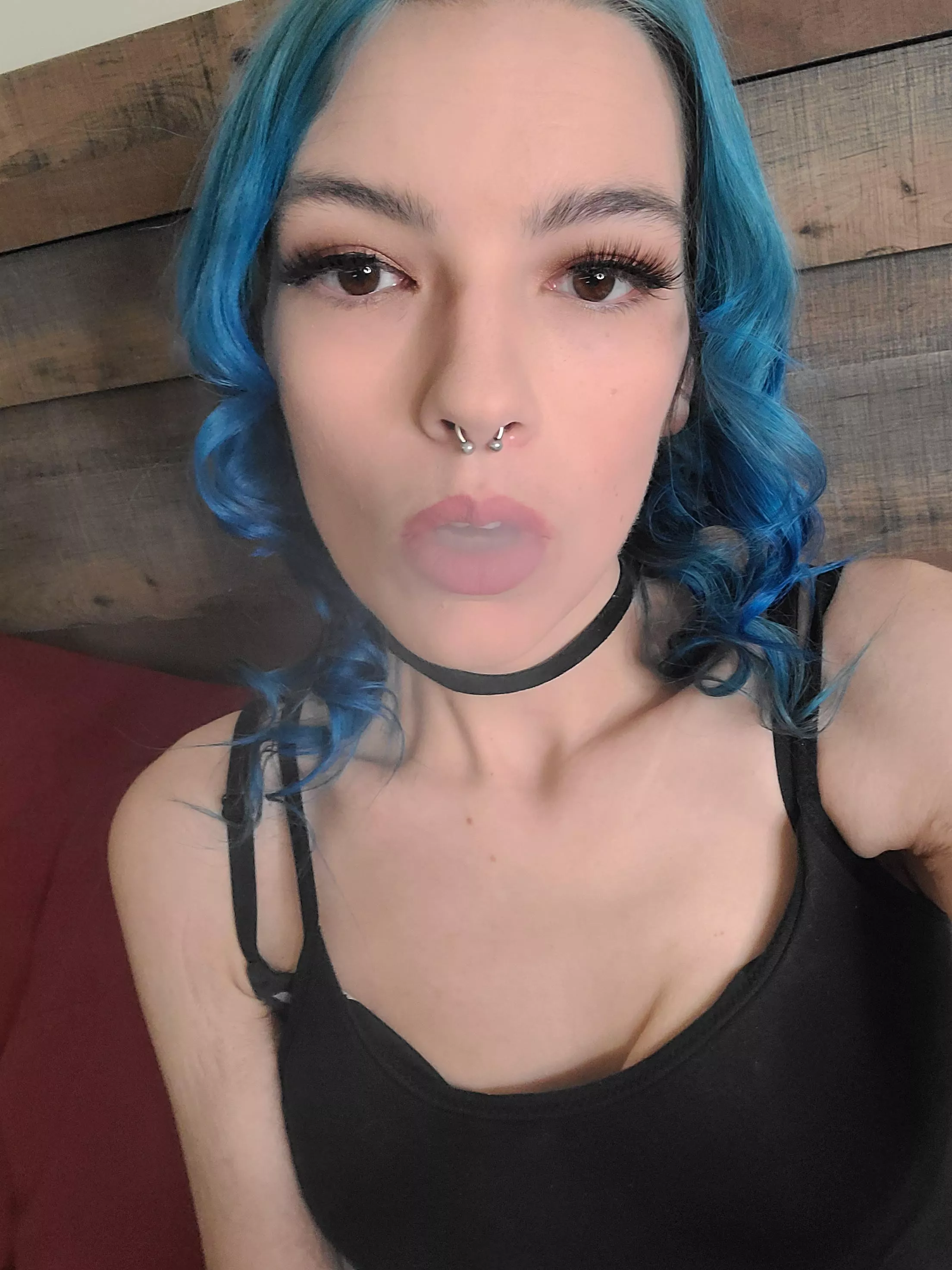 🚬 exhale