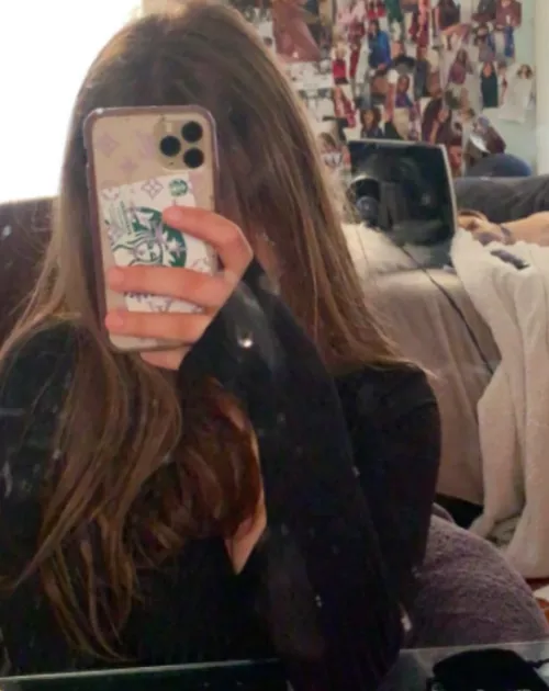 f 18 I want to make a collection of tributes of me!