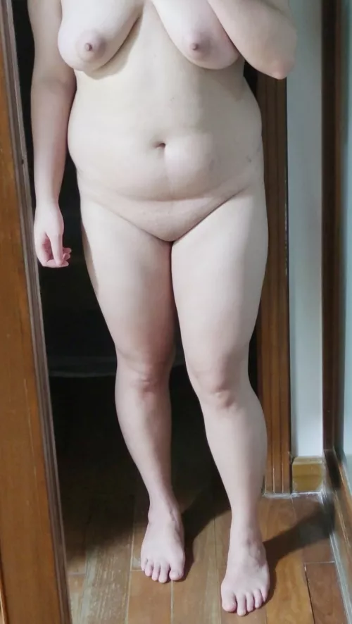 F 22, 154 lb, 5'3 🌙