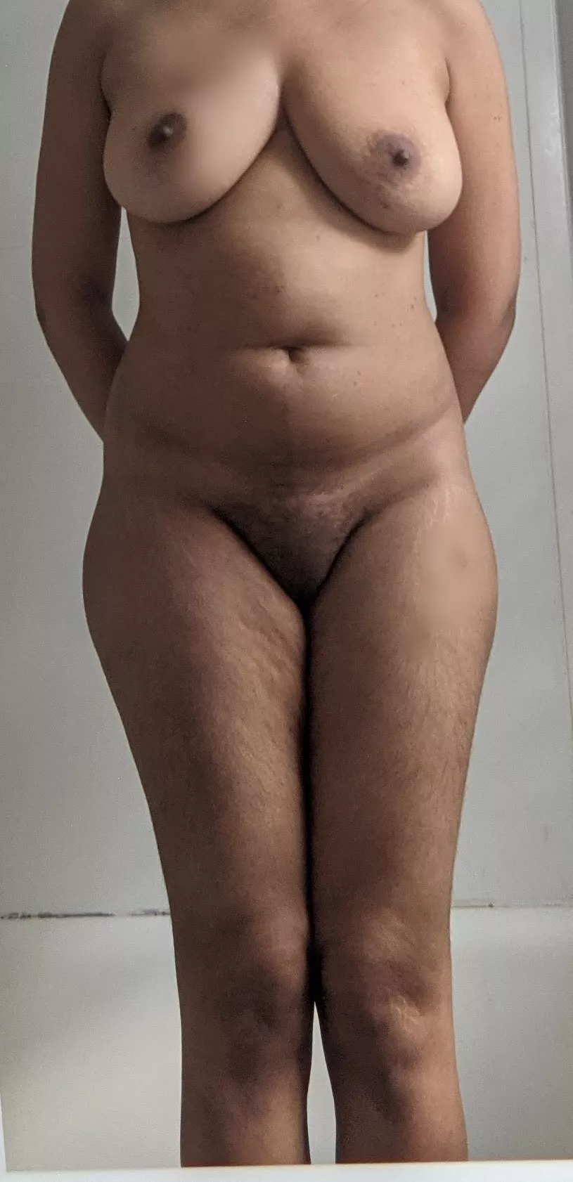 (f) 31. 5'2