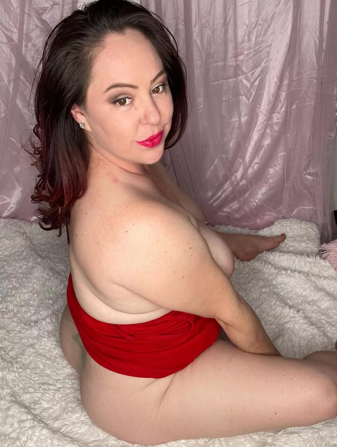 [F] 38 y/o mom of 4