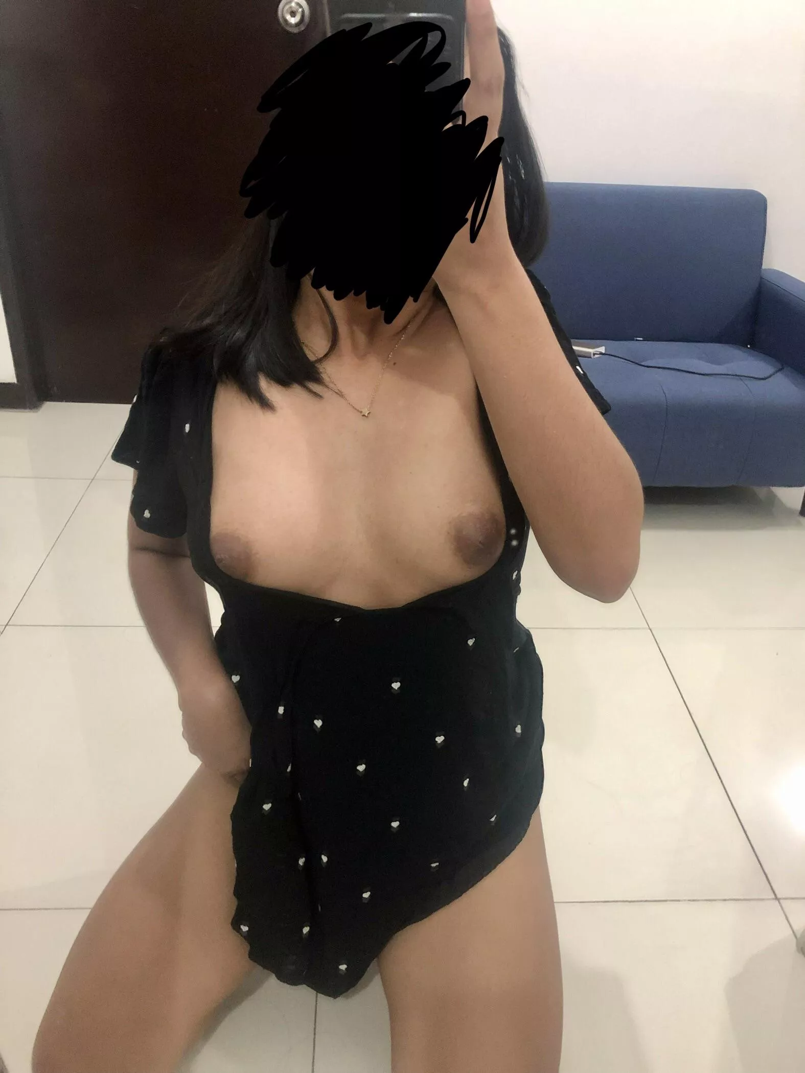 👀 (f)