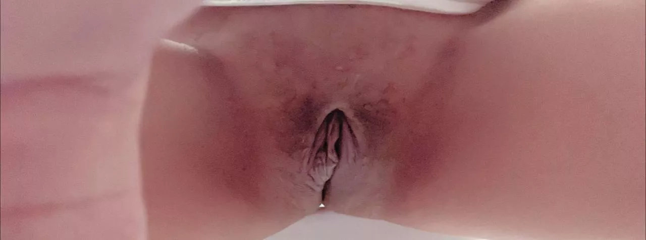 (F)