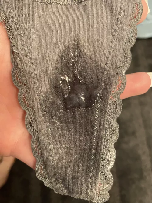 [f] Freshly played in panties on a hot sunny day 😋😈💦