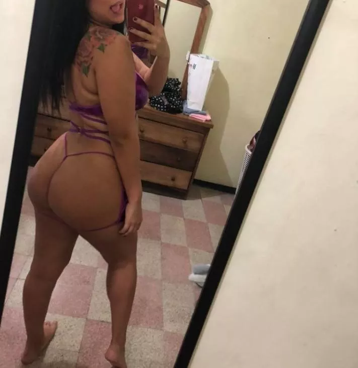 [F] I'm ready to please you daddy, I'm waiting for you with a nice surprise, I'm wet, I'm waiting for you, my Kïk bitchdiosa