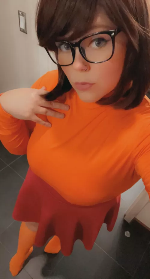 [F] Jinkies!
