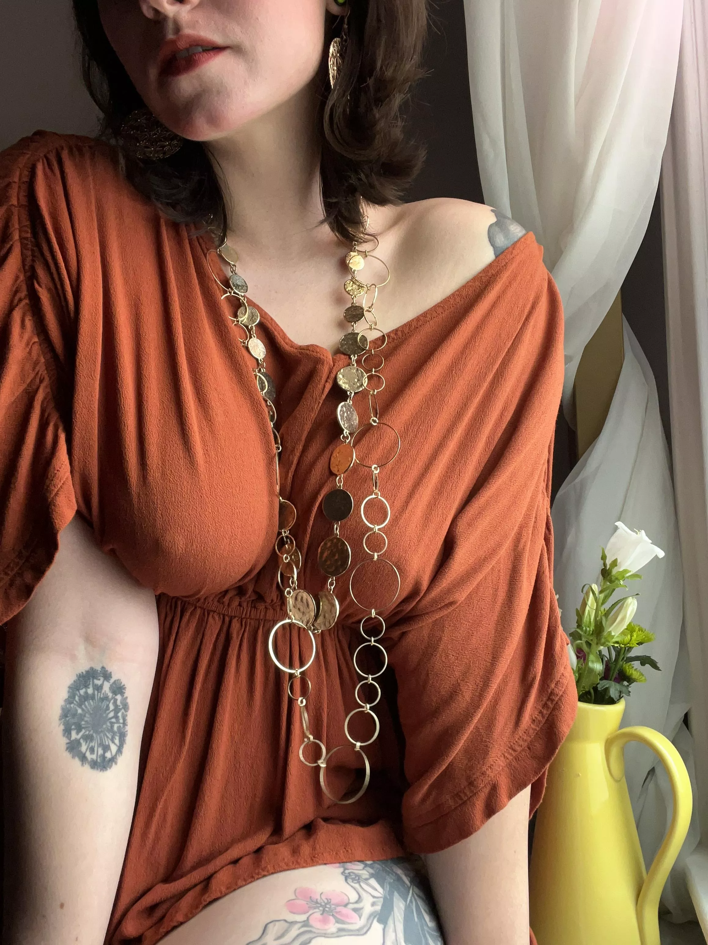 [F] My grandmother's jewelry