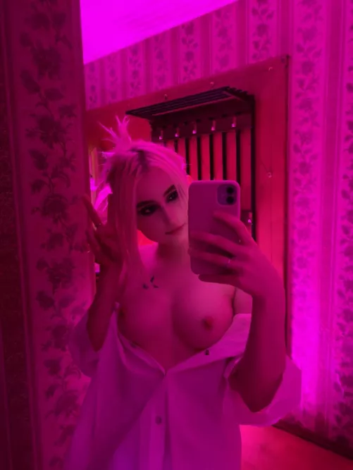 [F] Smile and you are tomorrow's weekend ;*