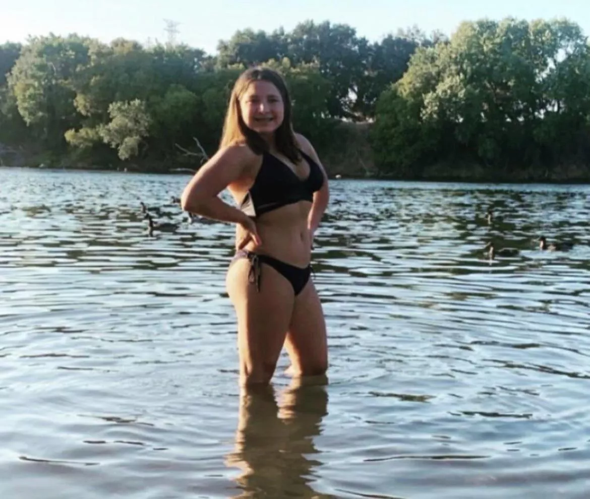F18