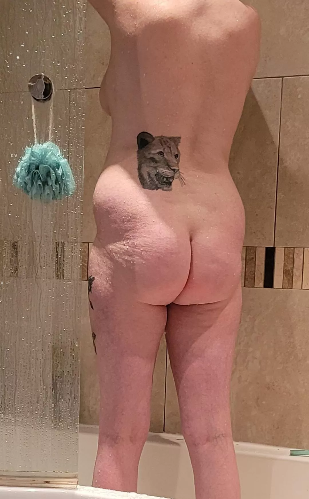 F33