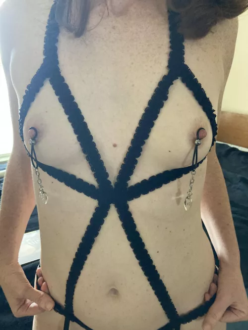 (F)44😘I’m ready to play:) what did you have in mind?[image]