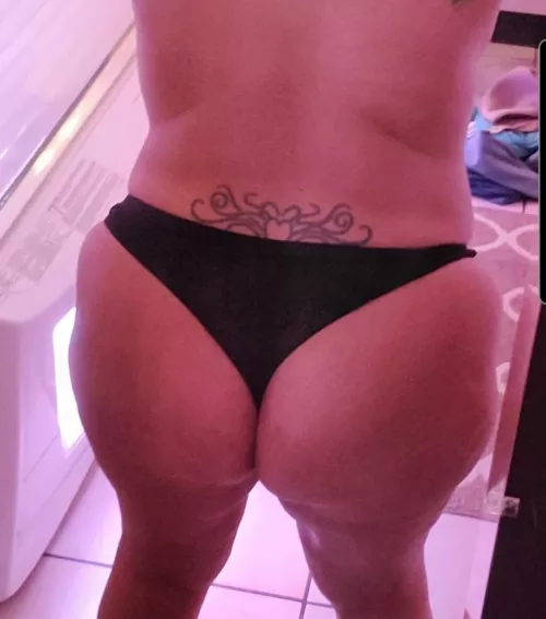 favorite black thongs