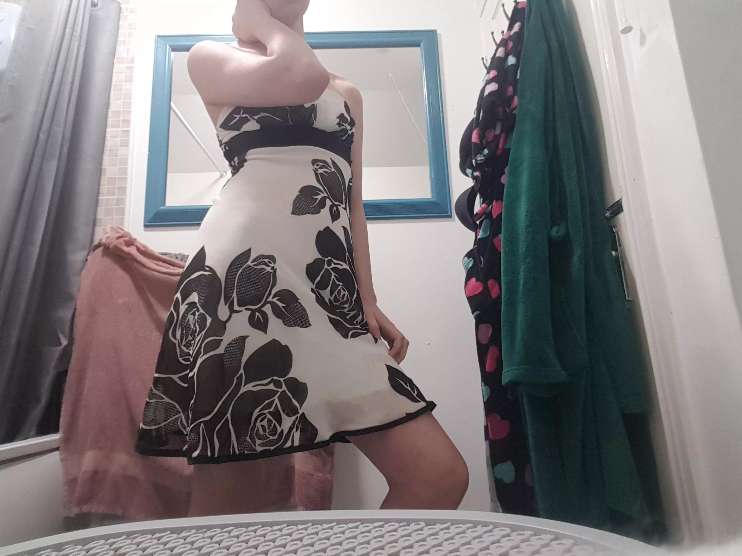 feeling cute😊