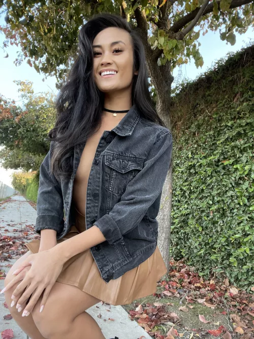 Feels great being gorgeous and naughty Asian girl.😈