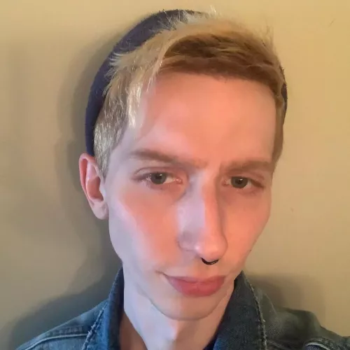 felt cute today 🥹