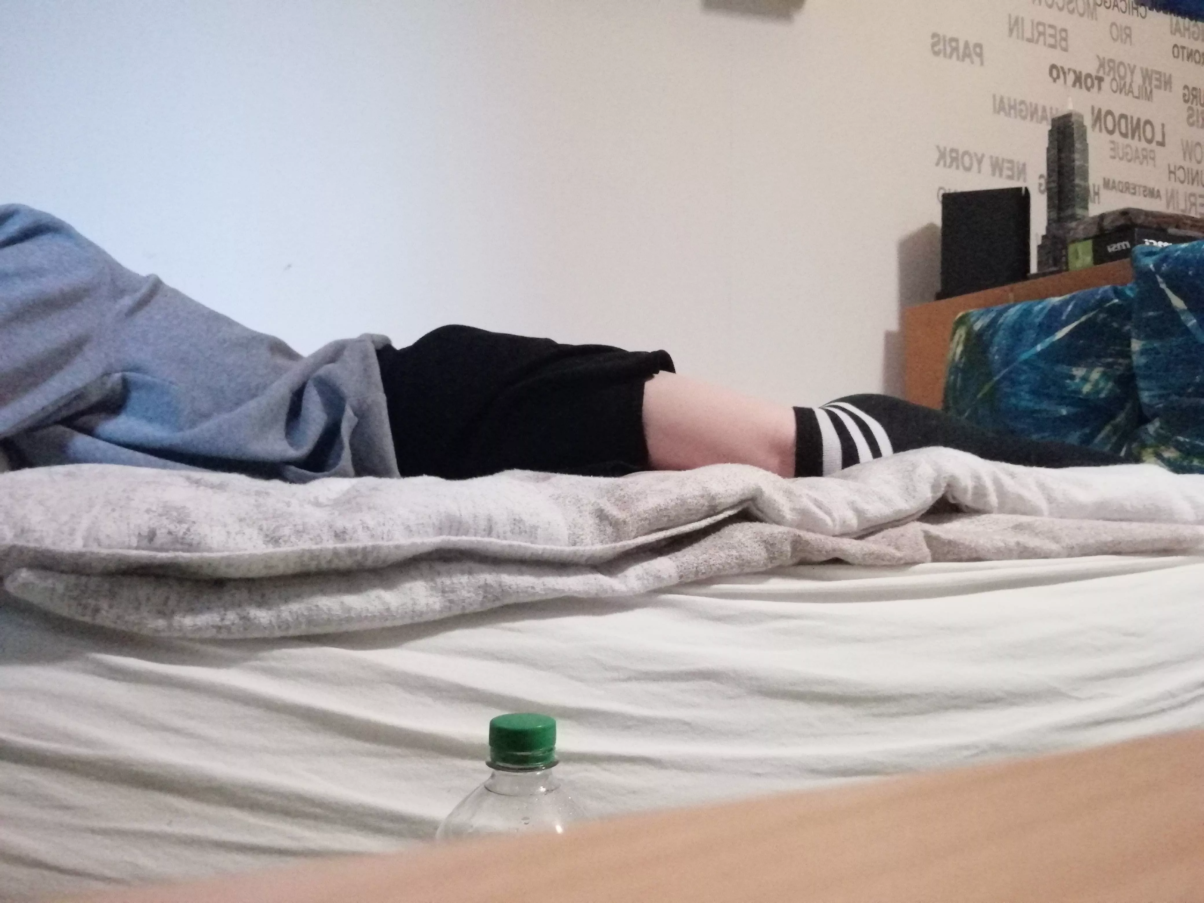 Femboy nap!