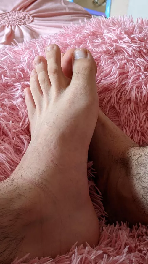 Find me on FeetFinder @footthings! 😘☺️
