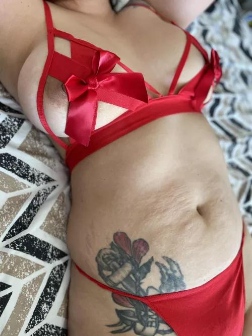 First post here! I hope you enjoy mom bellies!🥰