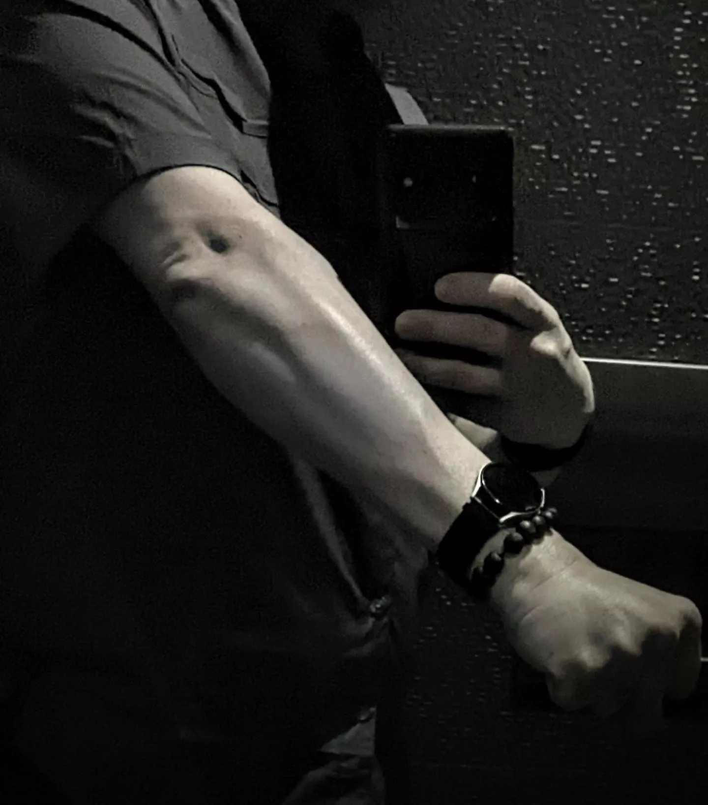 First time here. I shave my arms for the ladies. First time here. I shave my arms for the ladies.