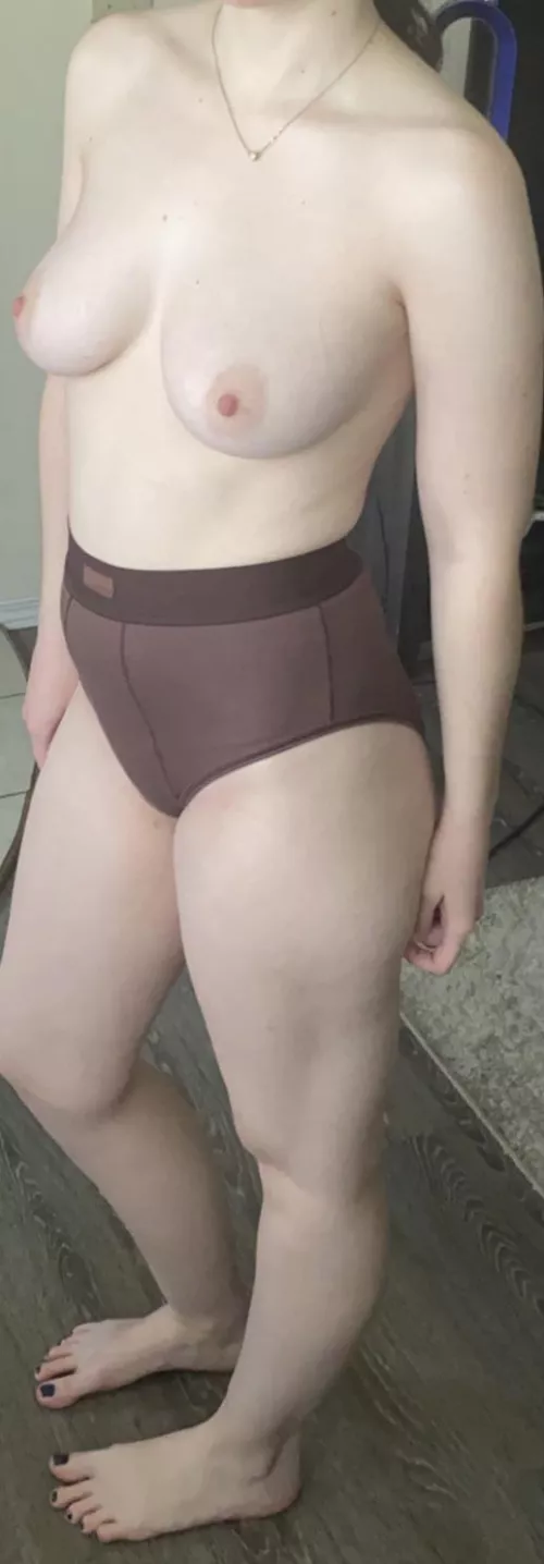 First time here. Please be nice. 28 F married, 125lb, 5’3