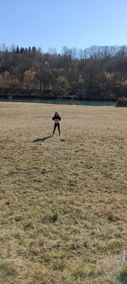 Flashing from the field 😈