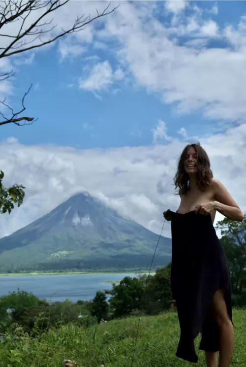 Flashing the volcano into eruption