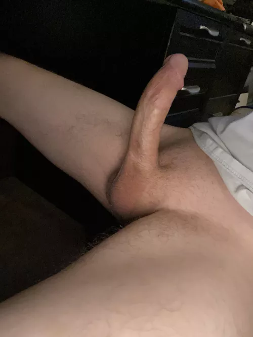For the 3 people that will see my cock. Hope you like it 😉