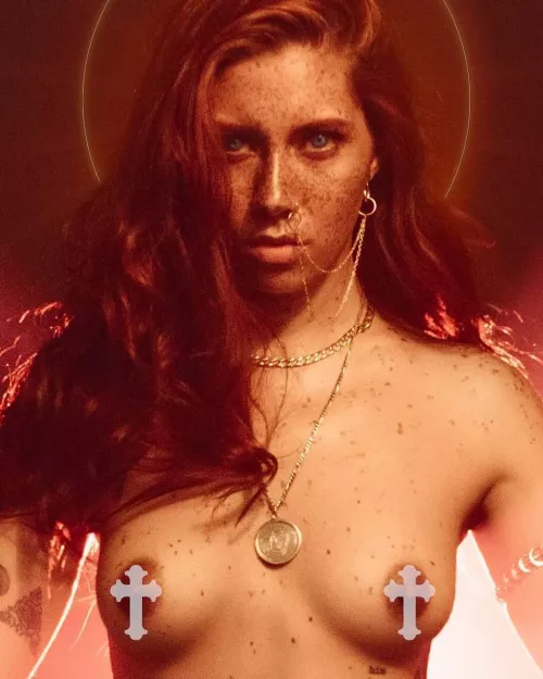 Freckles goddess 🔥