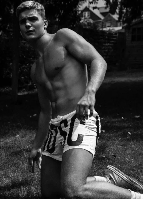 “Freddie Pearson” …