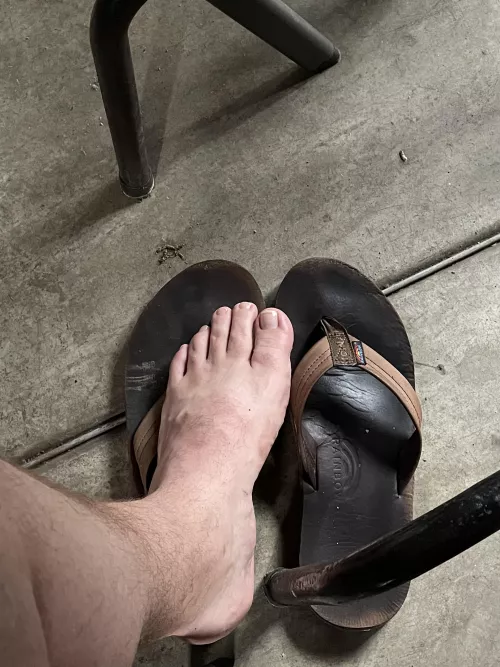 Fresh pedi on the rainbows