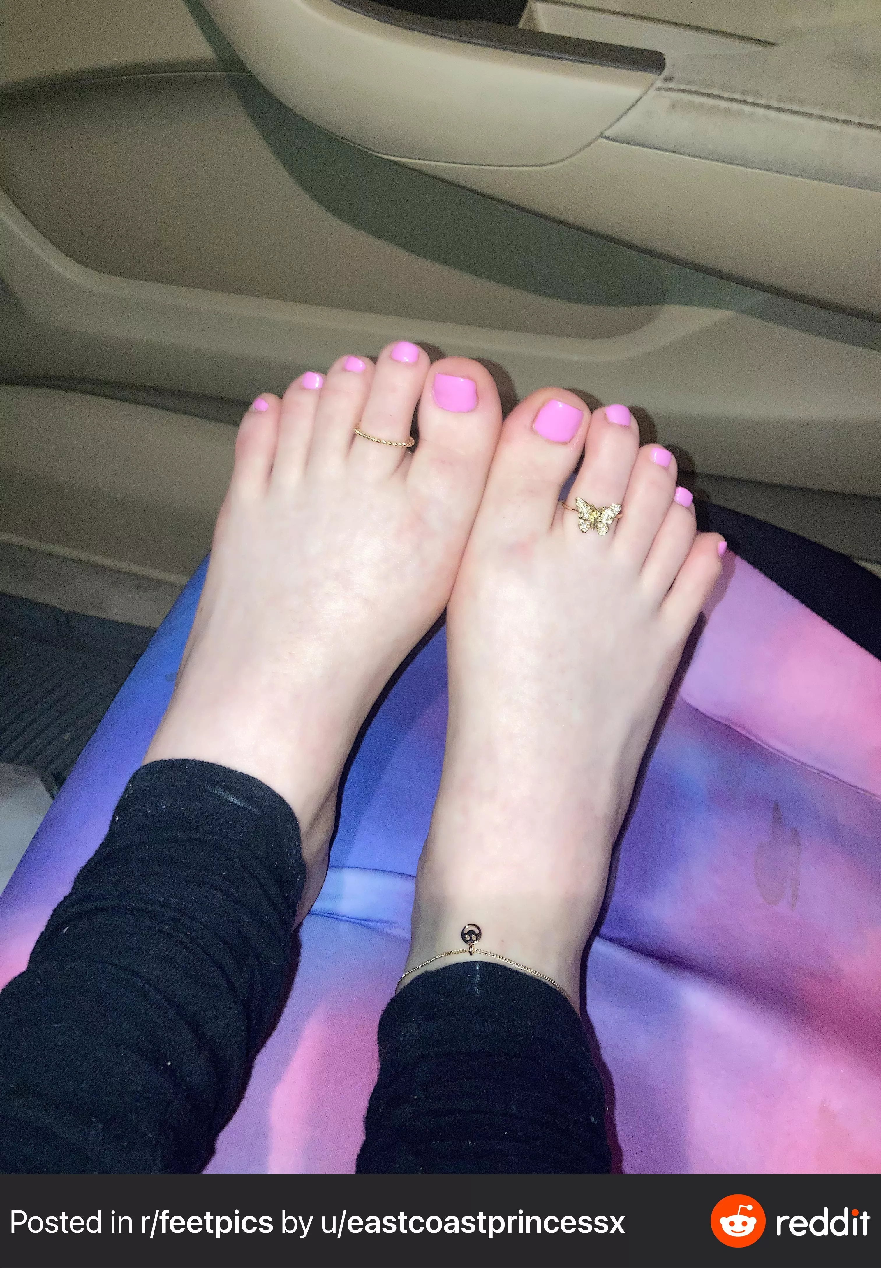 Fresh pedicure 💕✨