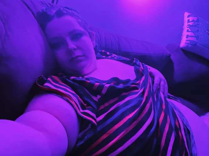 Friday night and I’m all alone 😏😇