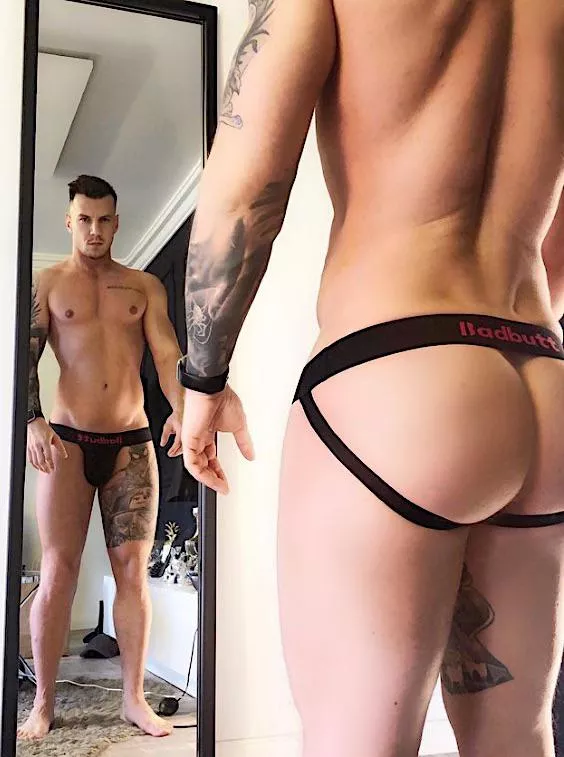 Front or back😍