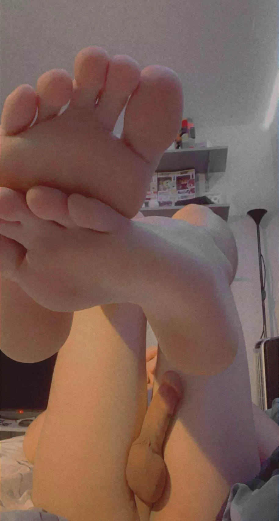 fuck my feet