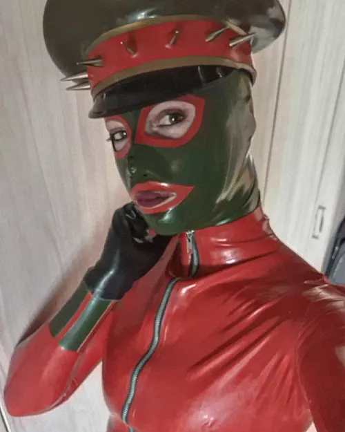 fully enclosed. just the way it should be