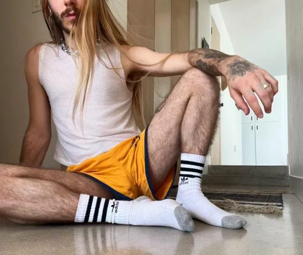 Furry legged otter here 😛