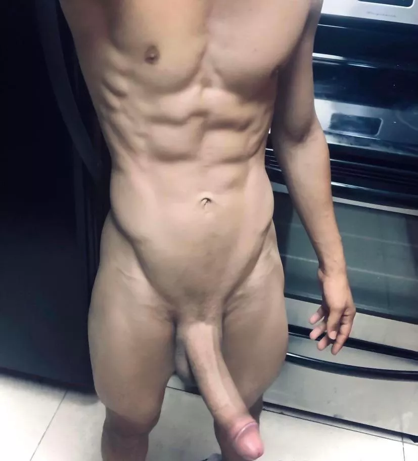 get on your knees and choke on my 9” monster cock rn, fkn piggy 😈🐷🤑