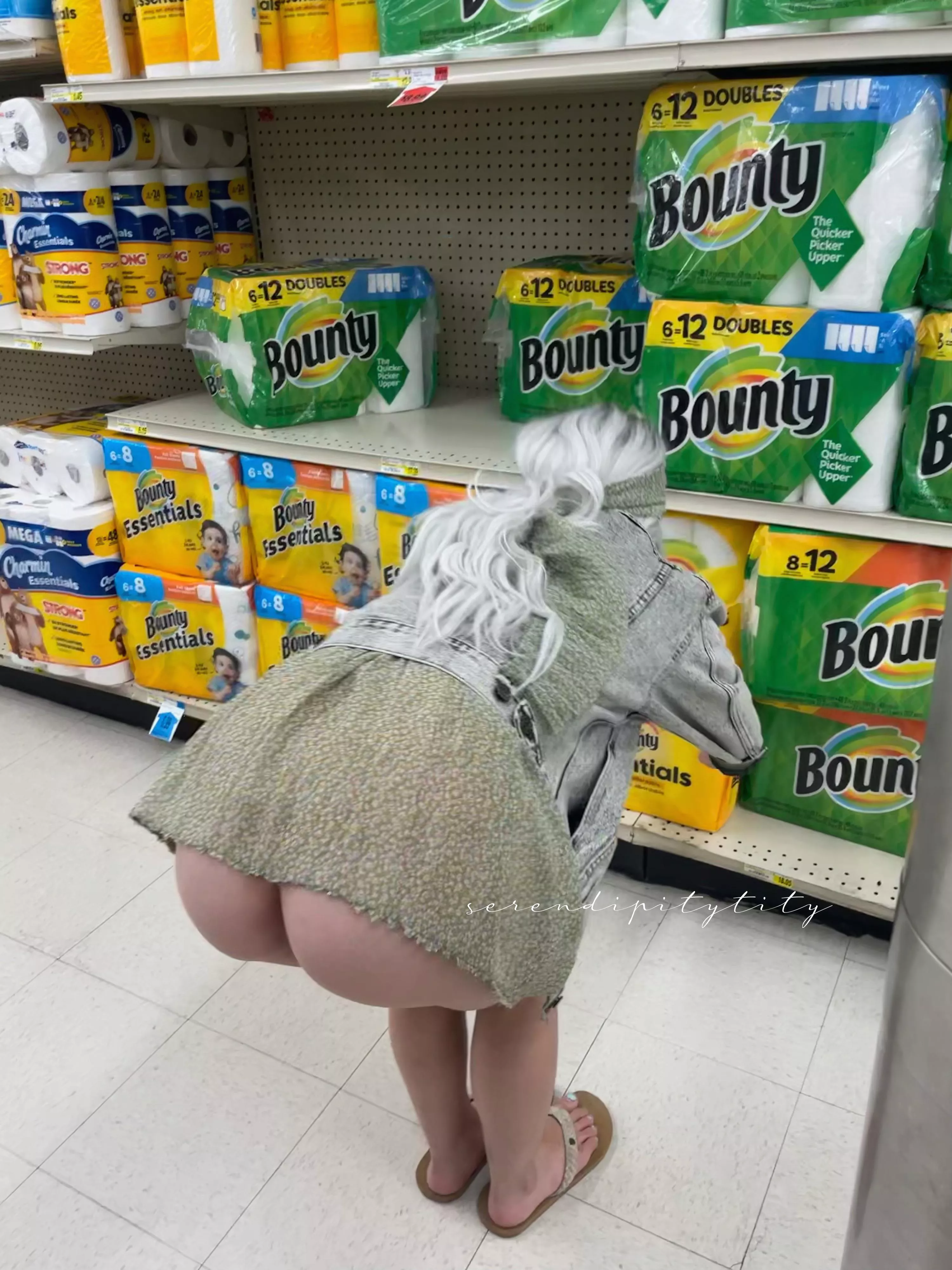 “get the essentials” [f]
