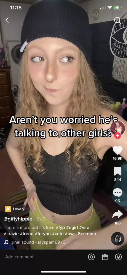 @giftyhippie still posted