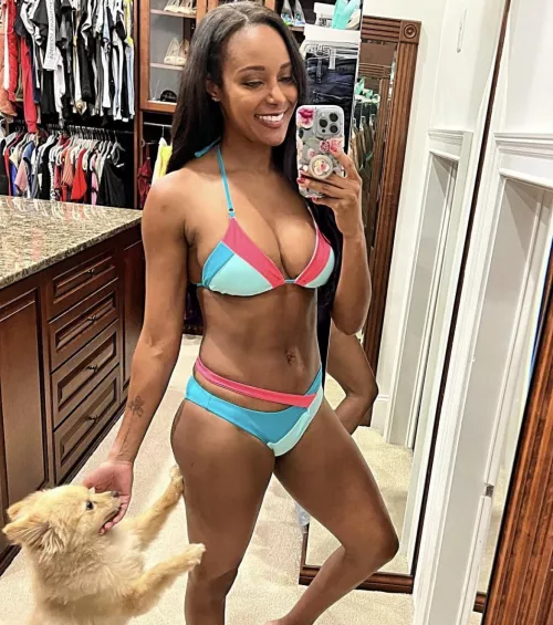 God damn Brandi 🤤