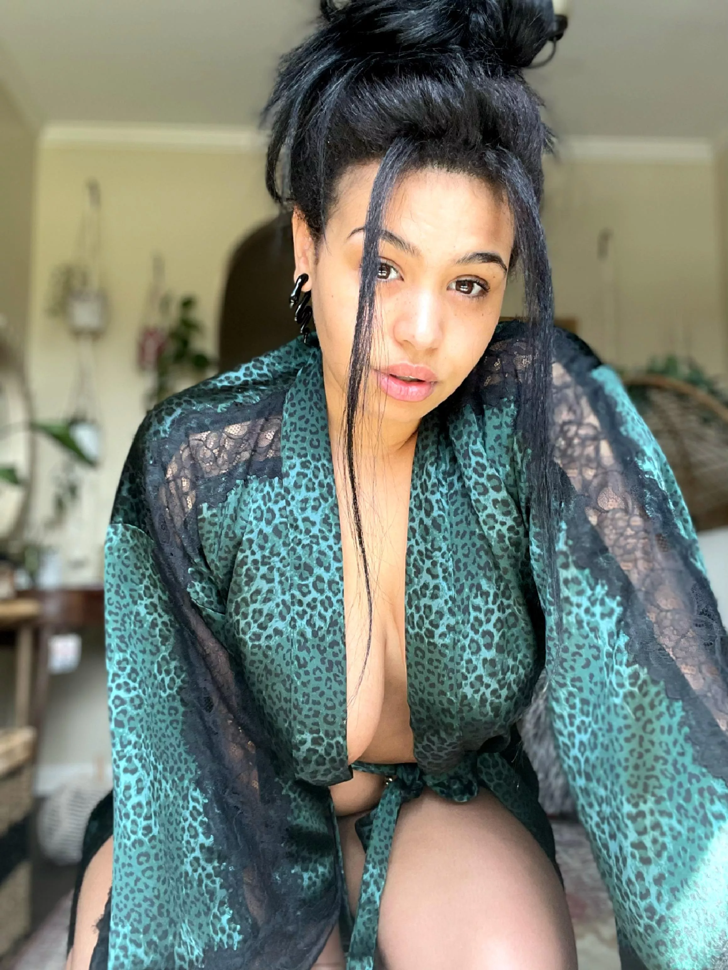 Goddess in green