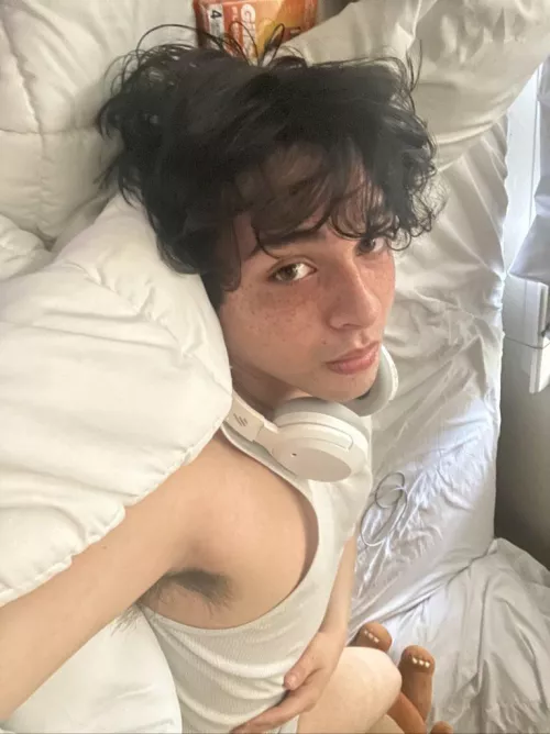 good afternoon twinks! 😃