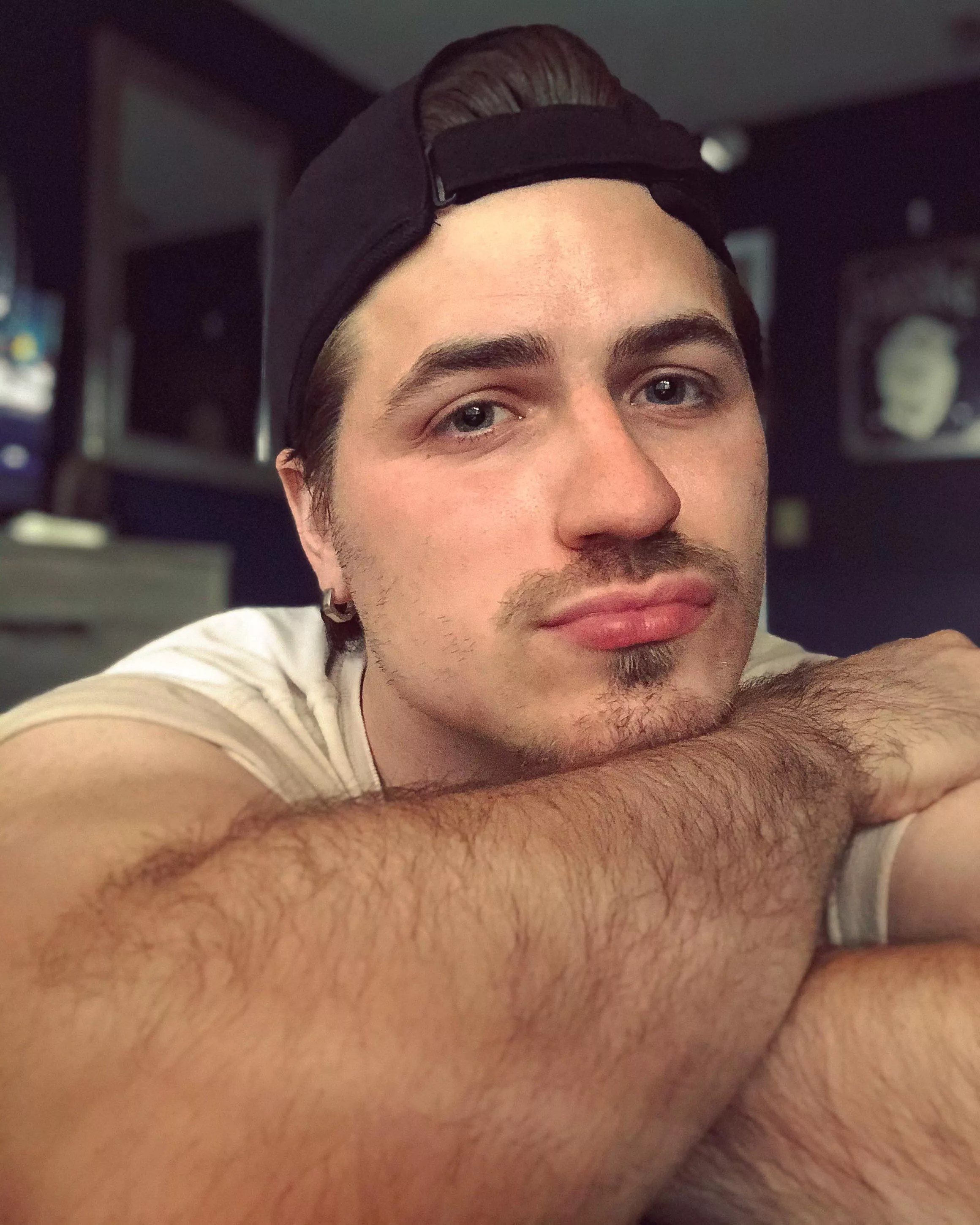 Good evening bros!