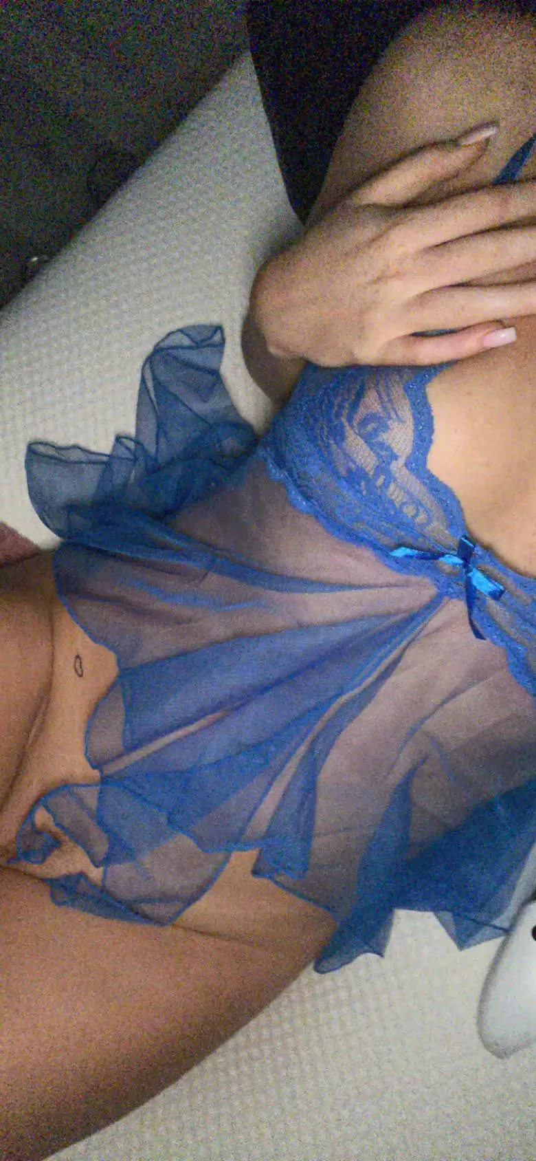 good morning from me and my blouse [f]