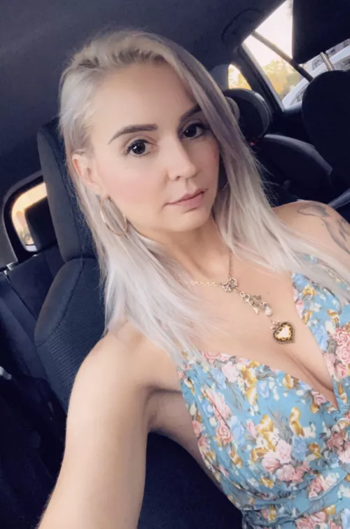 Good morning from this MILF ❤️