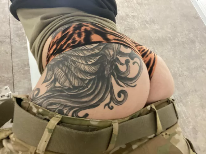 Good morning Reddit! ☀️ hope this brightened your day 😏