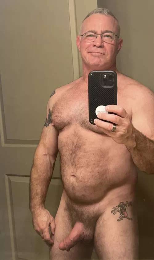 Good workout today…Dad Bod goals [54]