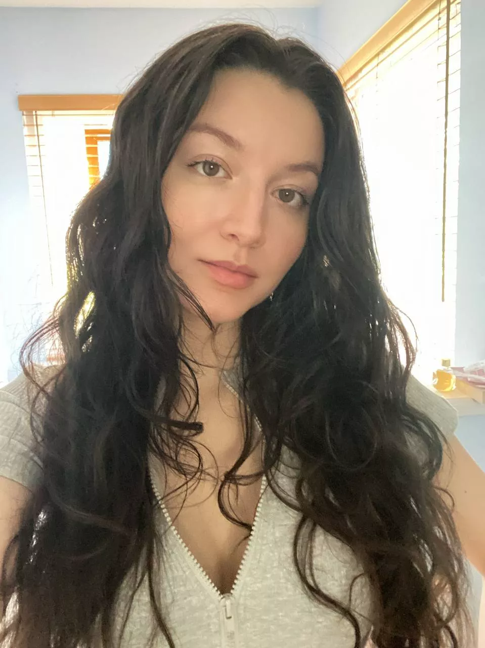 Goodnight and if you dream of me, remember I like it when you come🥰