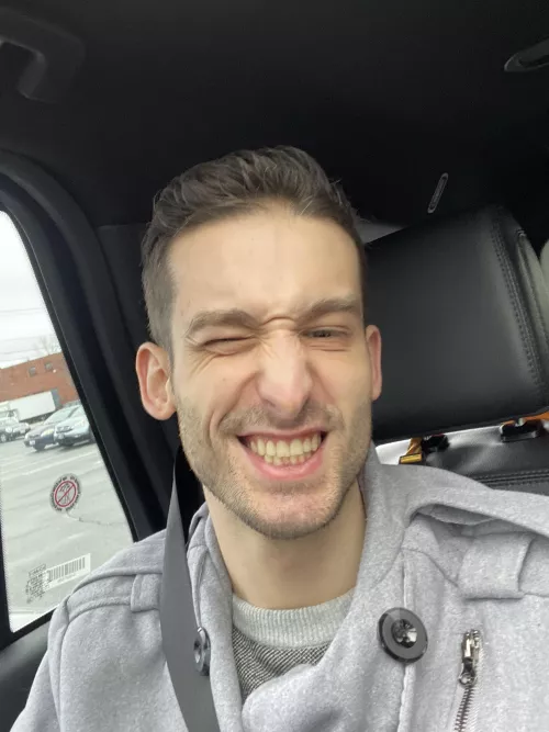 Got a fresh cut and I’m feeling myself 😌