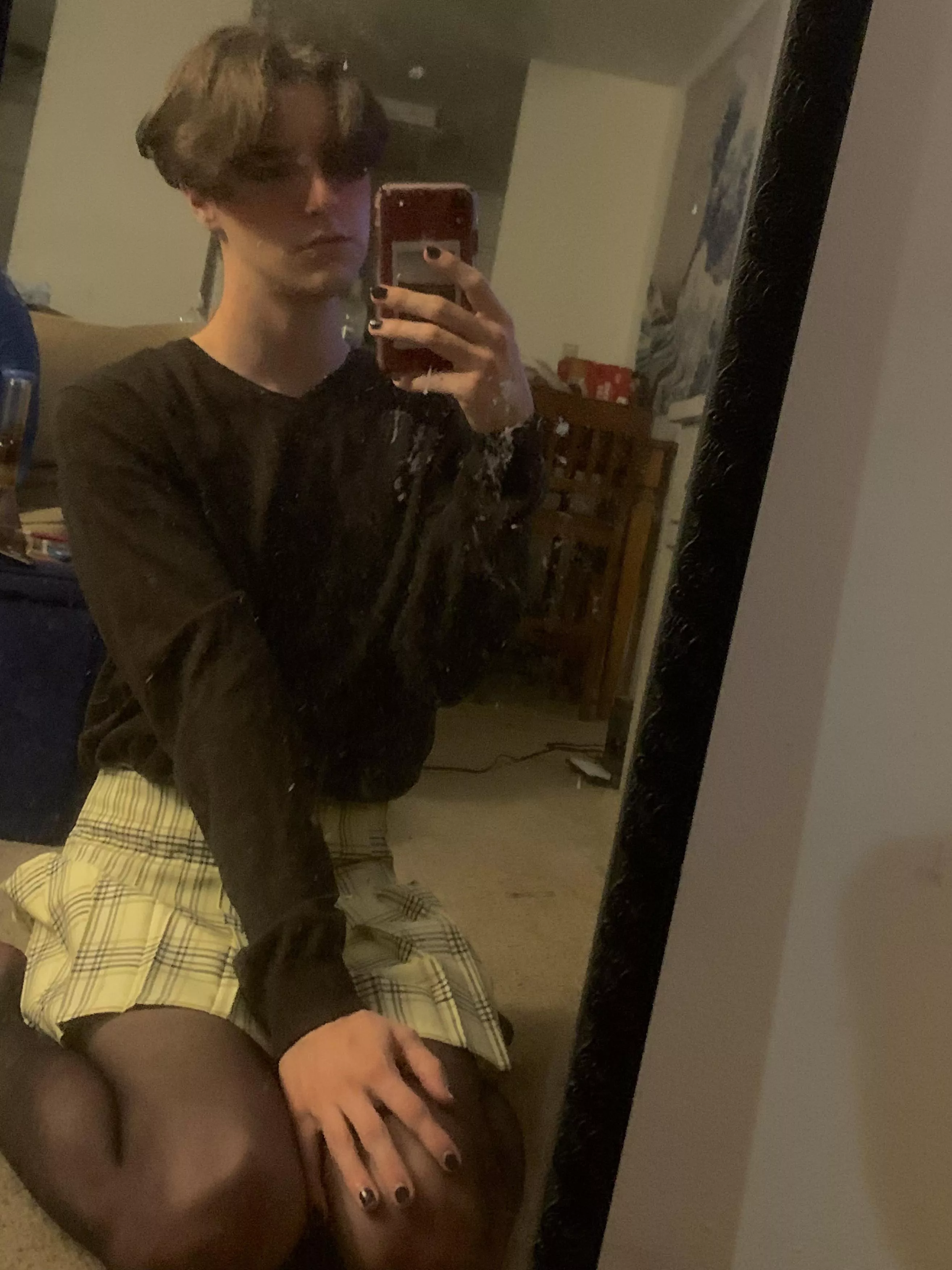 Got a new skirt 👉🏻👈🏻